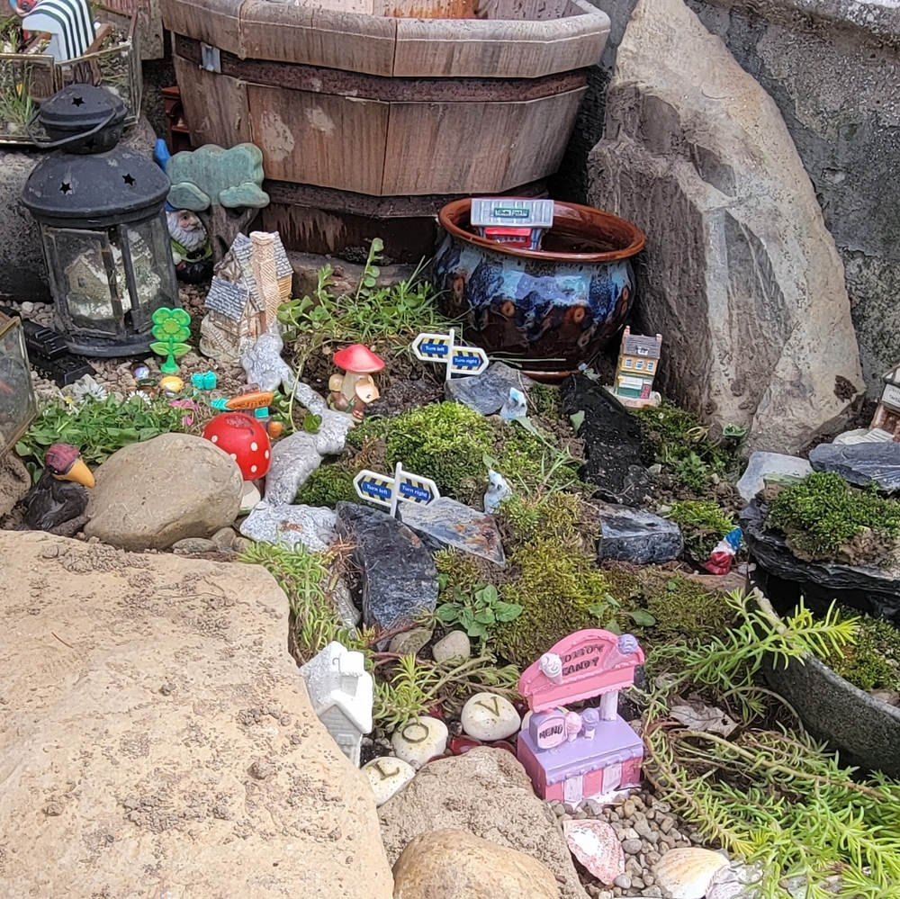 Mystery Upcycle New & Vintage Fairy Garden Kit